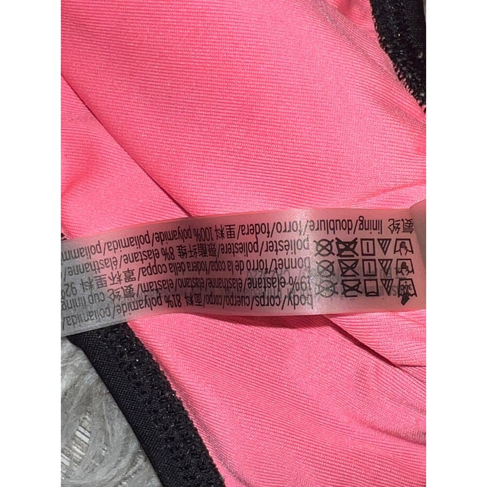 Pink black criss cross halter bikini top - Picture 10 of 10